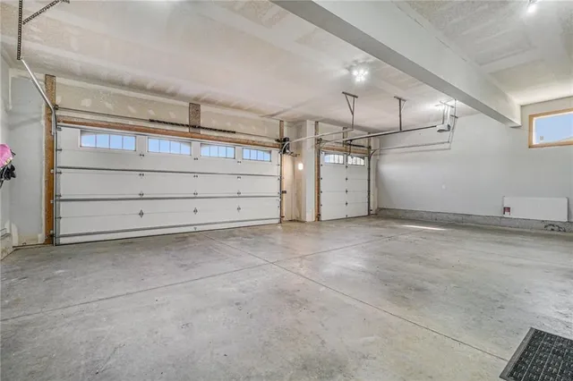 $699,000 | 22710 Shadow Ridge Drive, Peculiar, MO 64078