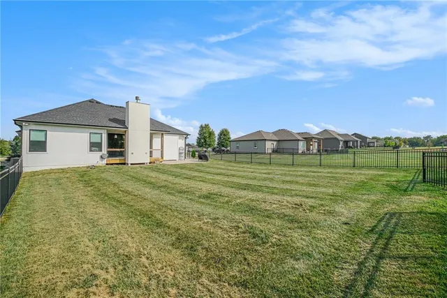 $699,000 | 22710 Shadow Ridge Drive, Peculiar, MO 64078