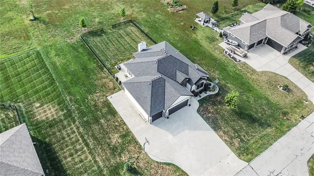 $699,000 | 22710 Shadow Ridge Drive, Peculiar, MO 64078