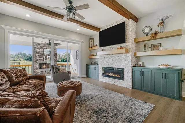 $699,000 | 22710 Shadow Ridge Drive, Peculiar, MO 64078