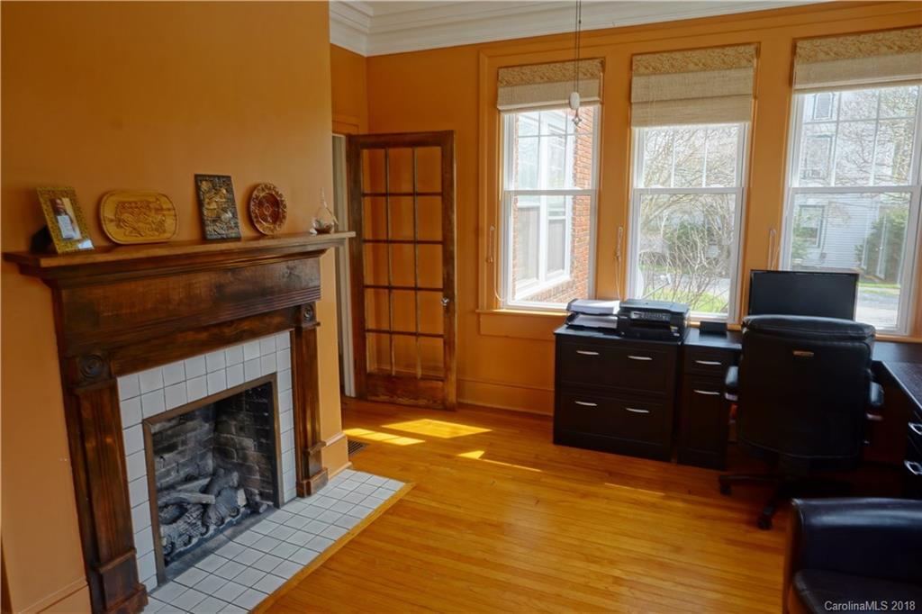 278 North Washington Street Rutherfordton, NC 28139 - Photo 4 of 19 Gallery Image 4