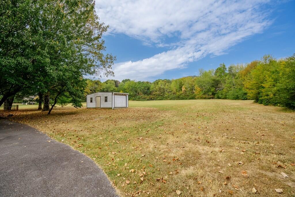 2512 Dug Gap Road Dalton, GA 30720 - Photo 39 of 50 129948_44