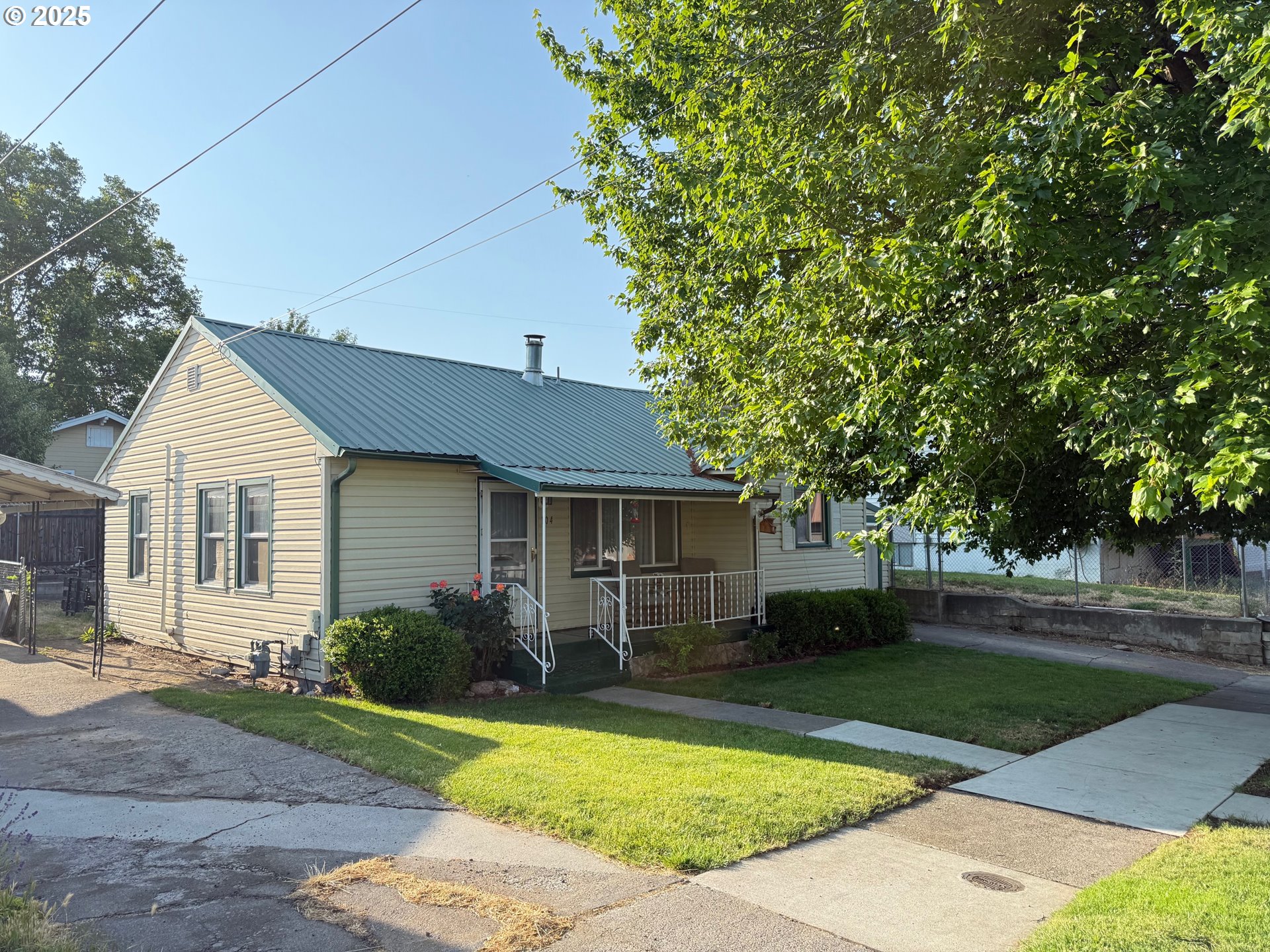 104 Northwest 12th Street Pendleton, OR 97801 - Photo 1 of 27 Gallery Image 1