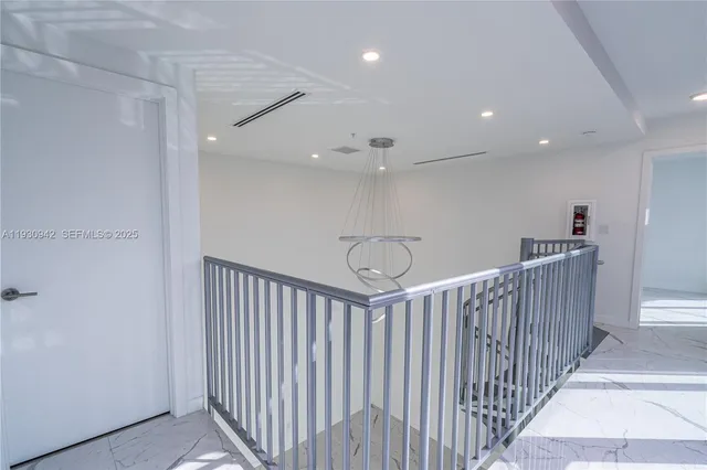 $3,250 | 8425 Crespi Boulevard, Unit TH4, Miami Beach, FL 33141