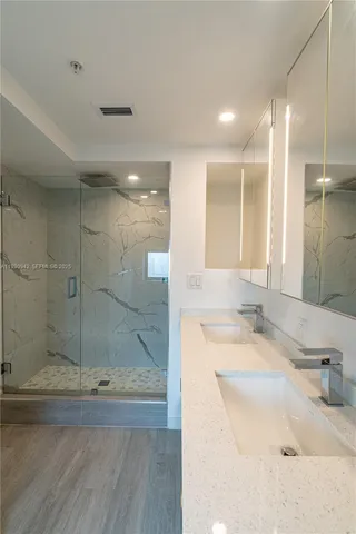 $3,250 | 8425 Crespi Boulevard, Unit TH4, Miami Beach, FL 33141