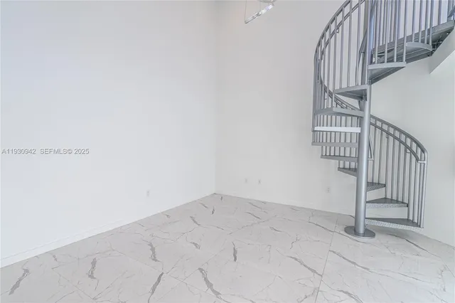 $3,250 | 8425 Crespi Boulevard, Unit TH4, Miami Beach, FL 33141