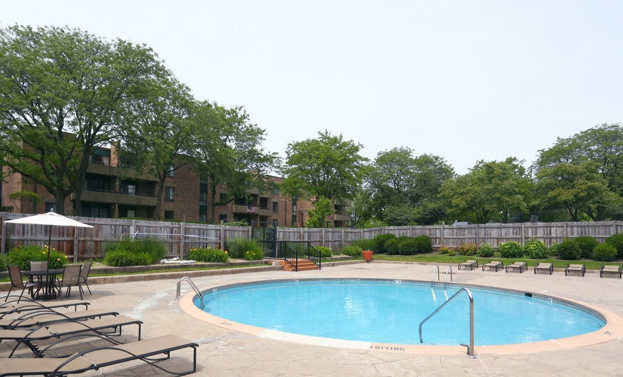 1931 Prairie Square, Unit 331 Schaumburg, IL 60173 - Photo 19 of 19 a view of swimming pool with seating space