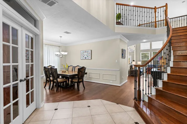 $3,900 | 27 East Artist Grove Circle, The Woodlands, TX 77382