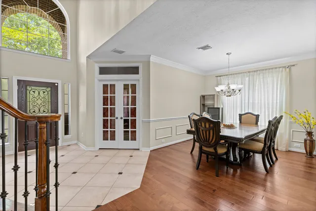 $3,900 | 27 East Artist Grove Circle, The Woodlands, TX 77382