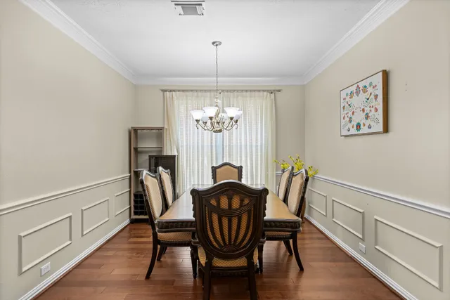 $3,900 | 27 East Artist Grove Circle, The Woodlands, TX 77382