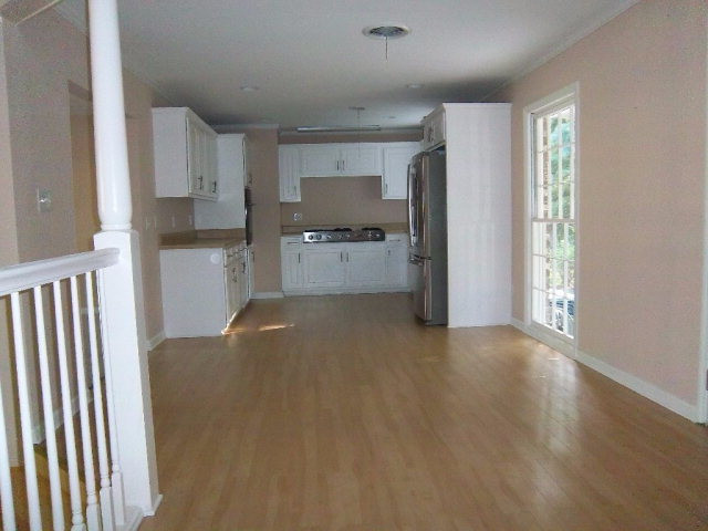 490 Barrett Street Harlem, GA 30814 - Photo 5 of 27 Kitchen/Breakfast