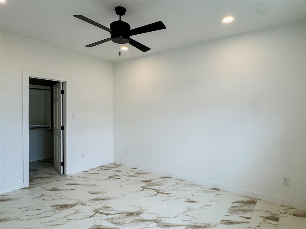 350 Lucy Road Greenville, TX 75402 - Photo 12 of 16 a view of a livingroom with a stove