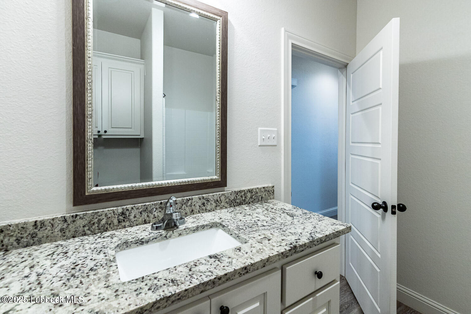 2003 102nd Street, Unit B Lubbock, TX 79423 - Photo 31 of 35 2003 A 102nd-48