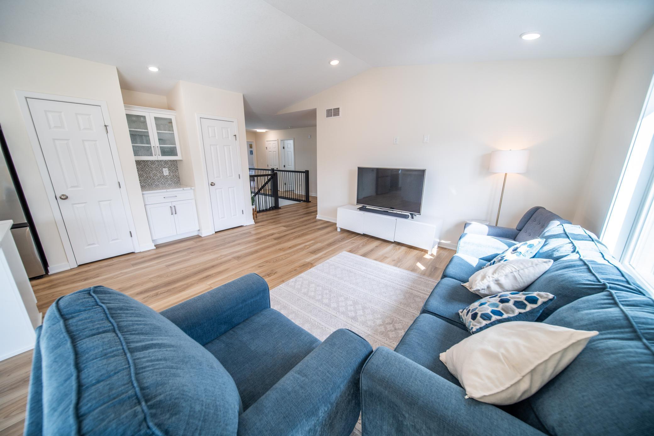 6138 Sandstone Street Northwest Rochester, MN 55901 - Photo 9 of 57