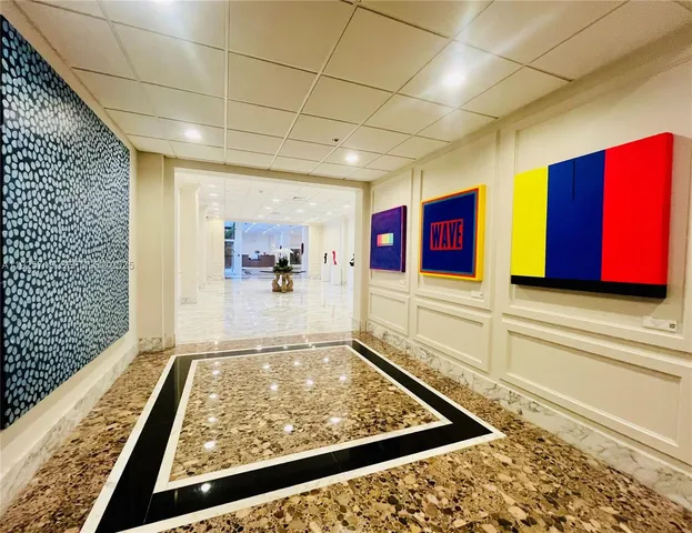 $3,600 | 5600 Collins Avenue, Unit 12N, Miami Beach, FL 33140