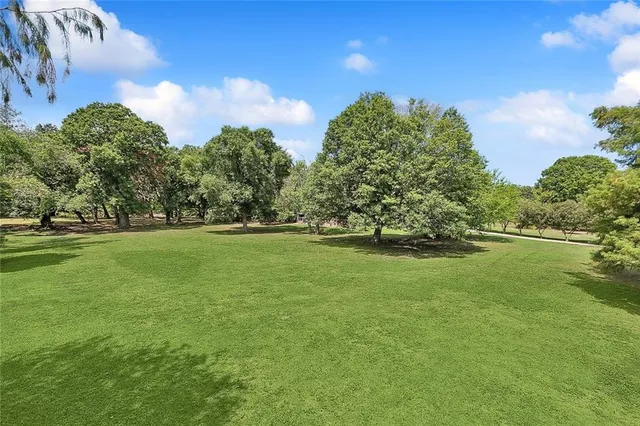 $899,000 | 115 Cambridge Drive, Belle Chasse, LA 70037