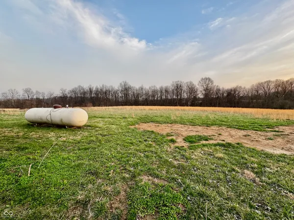 $150,000 | 7899 West County Road 300 North, Norman, IN 47264