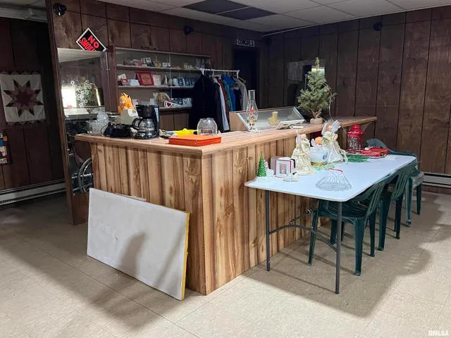 $120,000 | 1251 Highway 37, Kell, IL 62853