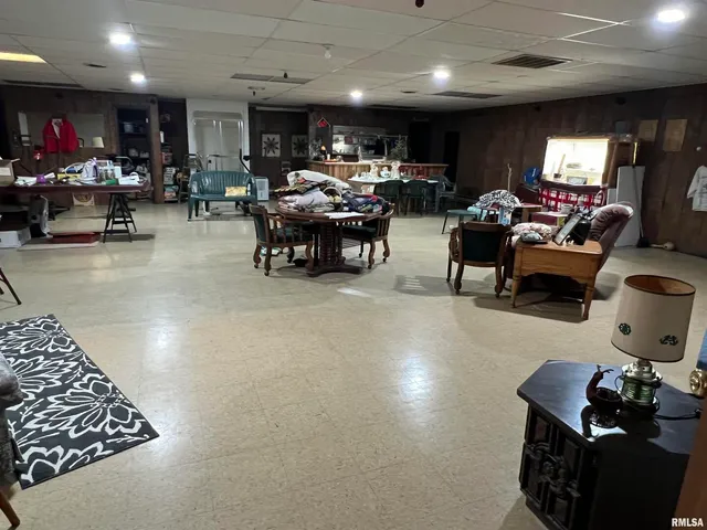 $120,000 | 1251 Highway 37, Kell, IL 62853