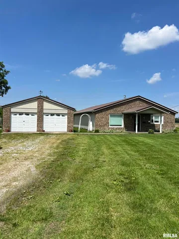 $120,000 | 1251 Highway 37, Kell, IL 62853