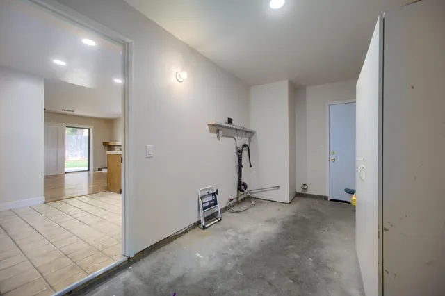 $2,800 | 423 El Dorado Drive, Woodland, CA 95695