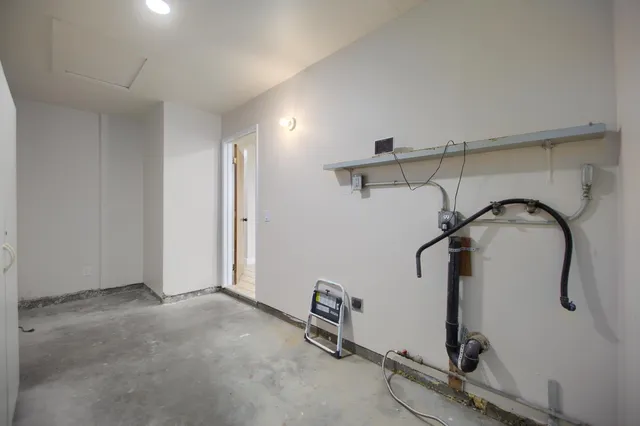 $2,800 | 423 El Dorado Drive, Woodland, CA 95695