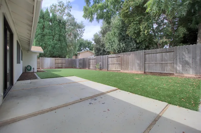 $2,800 | 423 El Dorado Drive, Woodland, CA 95695