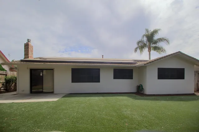 $2,800 | 423 El Dorado Drive, Woodland, CA 95695