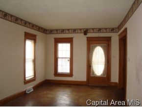 1036 North 2nd Street Springfield, IL 62702 - Photo 3 of 12