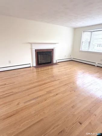 $1,850 | 100 Jordan Street, New Britain, CT 06053