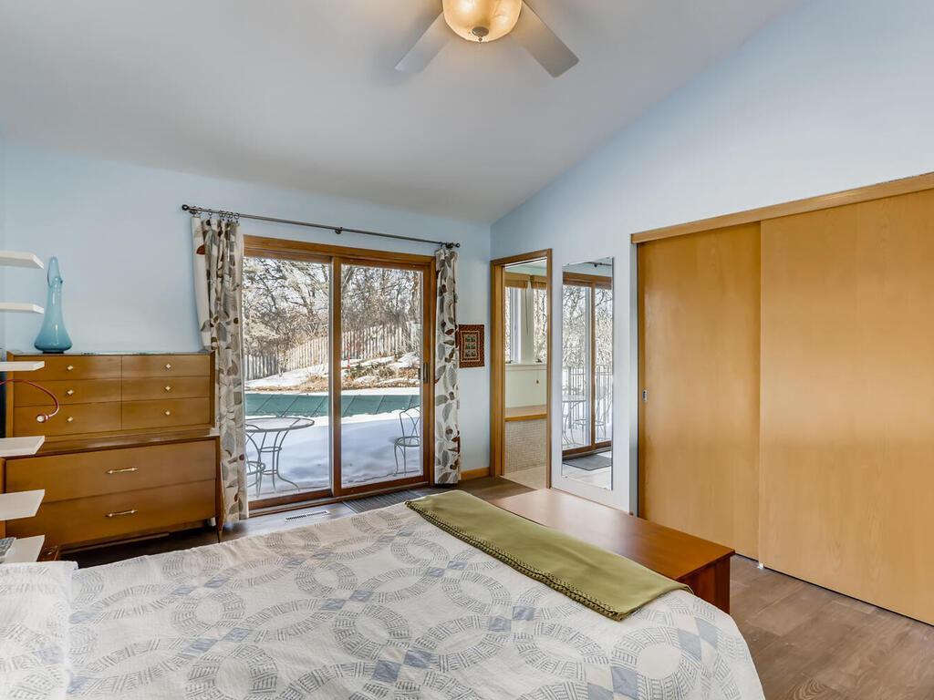 15657 Woodgate Road South Minnetonka, MN 55345 - Photo 14 of 34