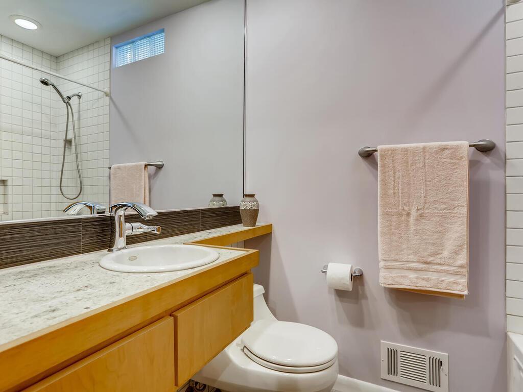 15657 Woodgate Road South Minnetonka, MN 55345 - Photo 18 of 34