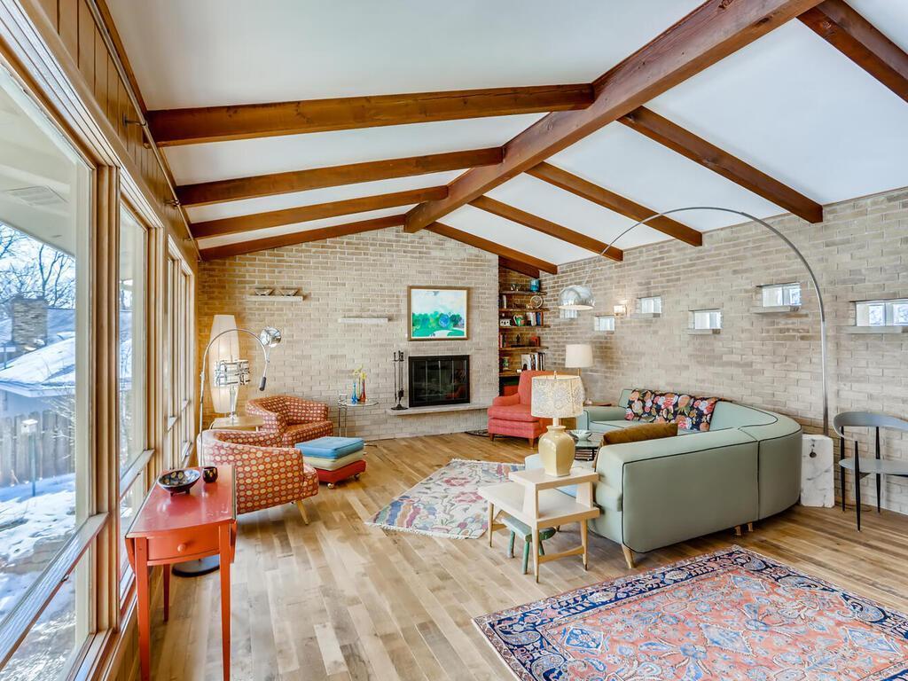 15657 Woodgate Road South Minnetonka, MN 55345 - Photo 9 of 34