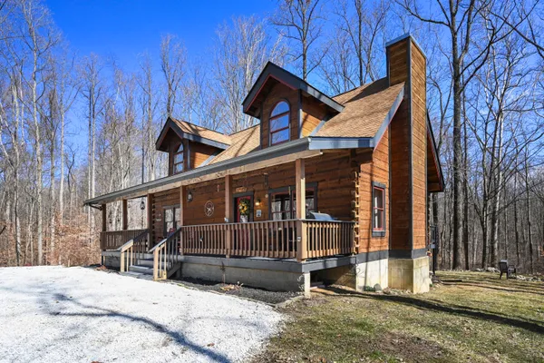 $414,000 | 1510 North Cayuse Trail, Greensburg, IN 47240