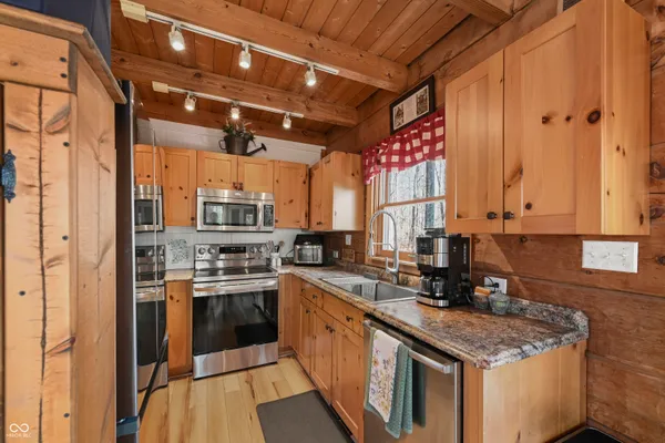 $409,000 | 1510 North Cayuse Trail, Greensburg, IN 47240