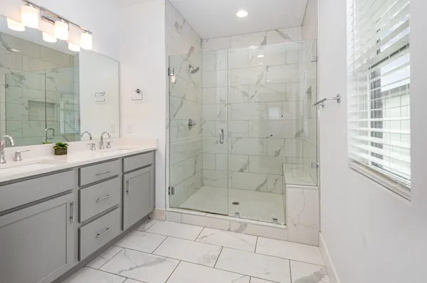 $3,995 | 115 A Elmhurst Avenue, Nashville, TN 37207