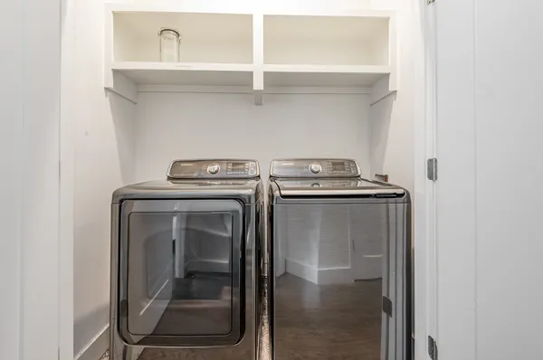 $3,995 | 115 A Elmhurst Avenue, Nashville, TN 37207