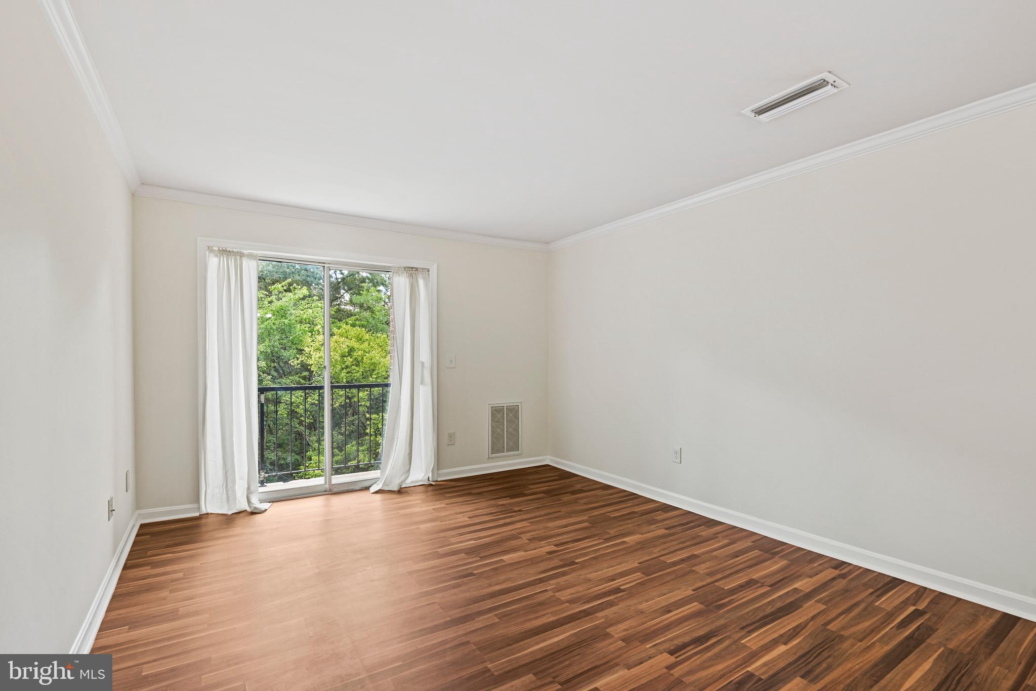 14905 Rydell Road, Unit 202 Centreville, VA 20121 - Photo 16 of 28
