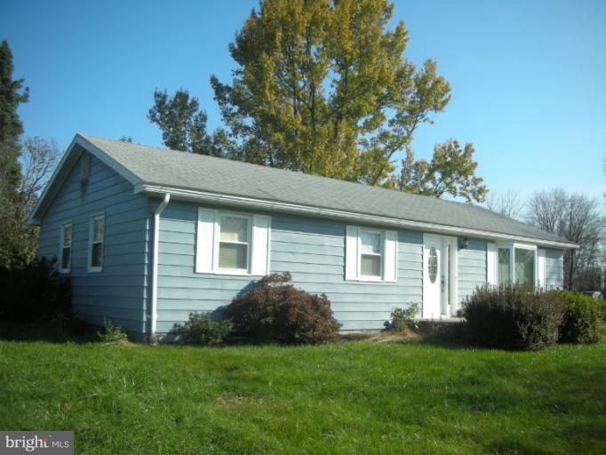8531 Neck Road Williamsport, MD 21795 - Photo 2 of 30 Exterior (Front)