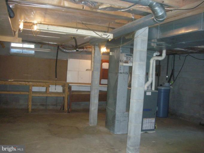 8531 Neck Road Williamsport, MD 21795 - Photo 21 of 30 Basement