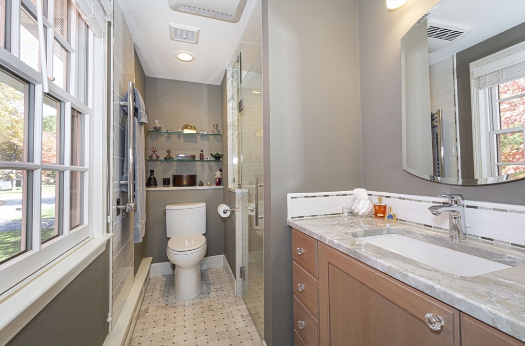 93 Winfield Road Holden, MA 01520 - Photo 21 of 40 Gallery Image 21