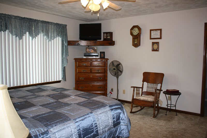 8103 Forbes Road Kinmundy, IL 62854 - Photo 11 of 23