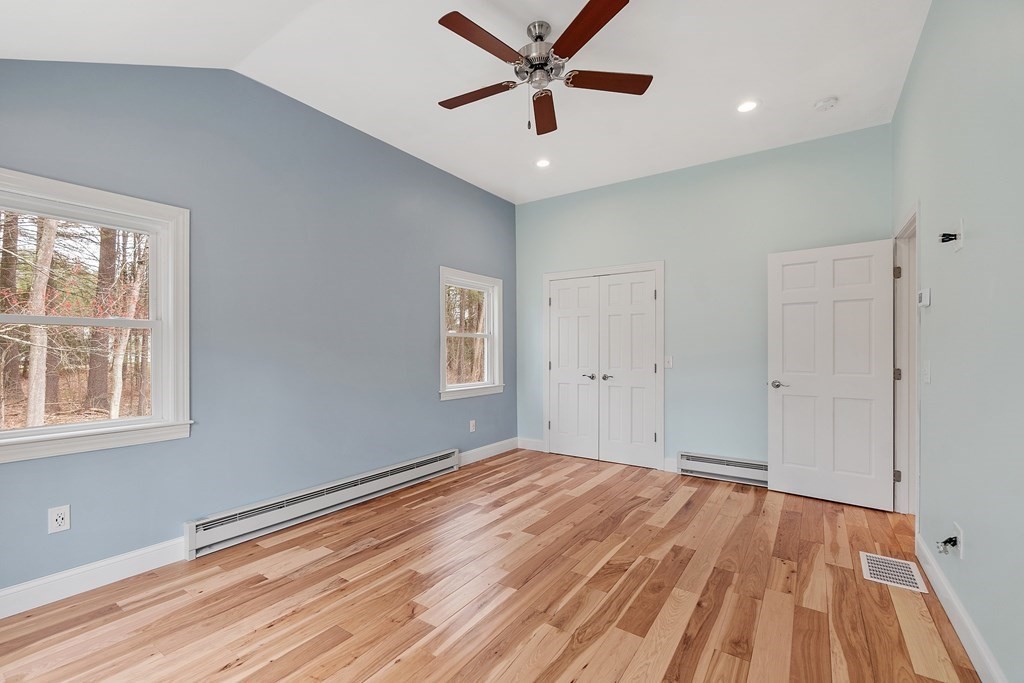 43 Horse Pond Road Shirley, MA 01464 - Photo 19 of 41