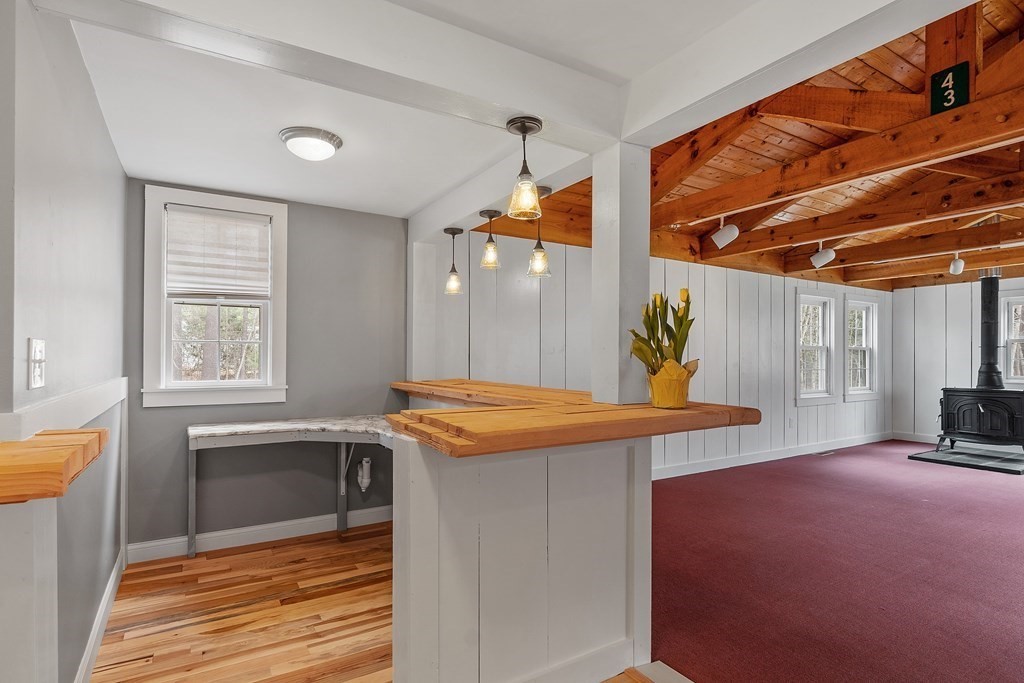 43 Horse Pond Road Shirley, MA 01464 - Photo 21 of 41