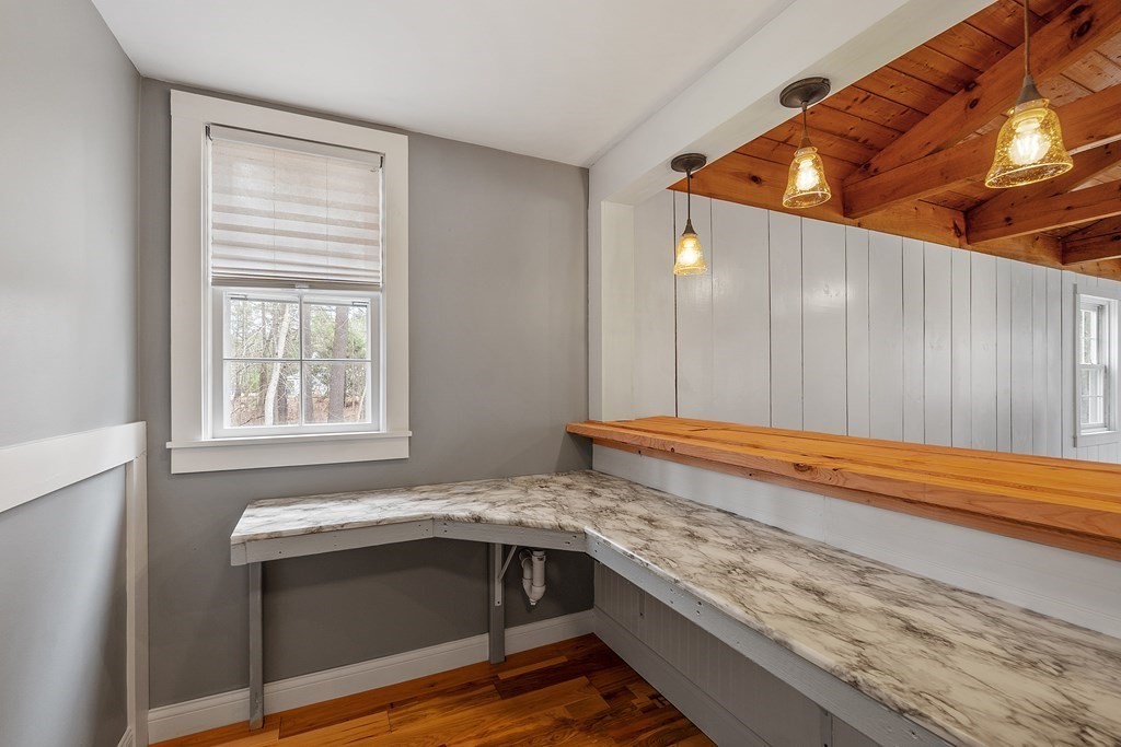 43 Horse Pond Road Shirley, MA 01464 - Photo 22 of 41
