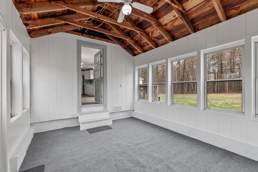 43 Horse Pond Road Shirley, MA 01464 - Photo 34 of 41