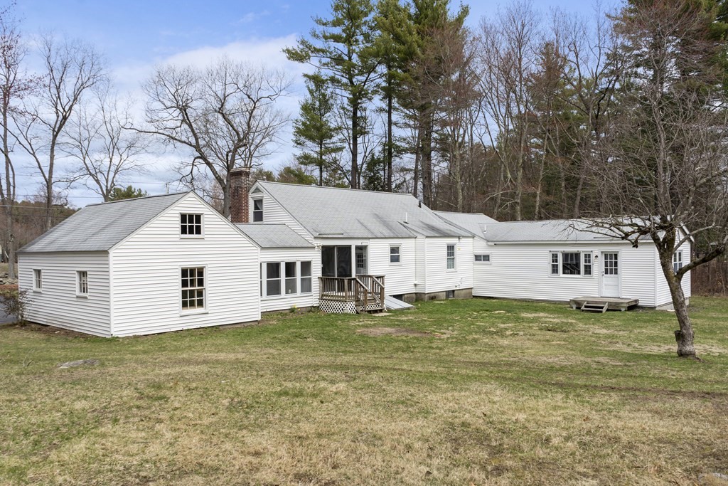 43 Horse Pond Road Shirley, MA 01464 - Photo 36 of 41