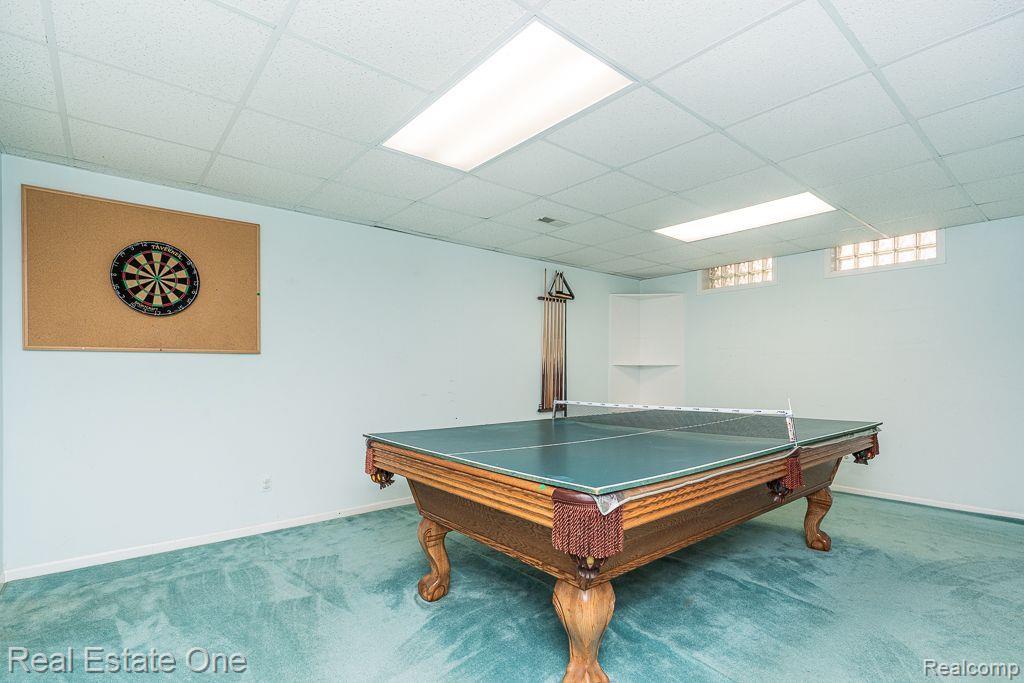 1900 Marcastle Court Rochester, MI 48309 - Photo 23 of 31 Gallery Image 23