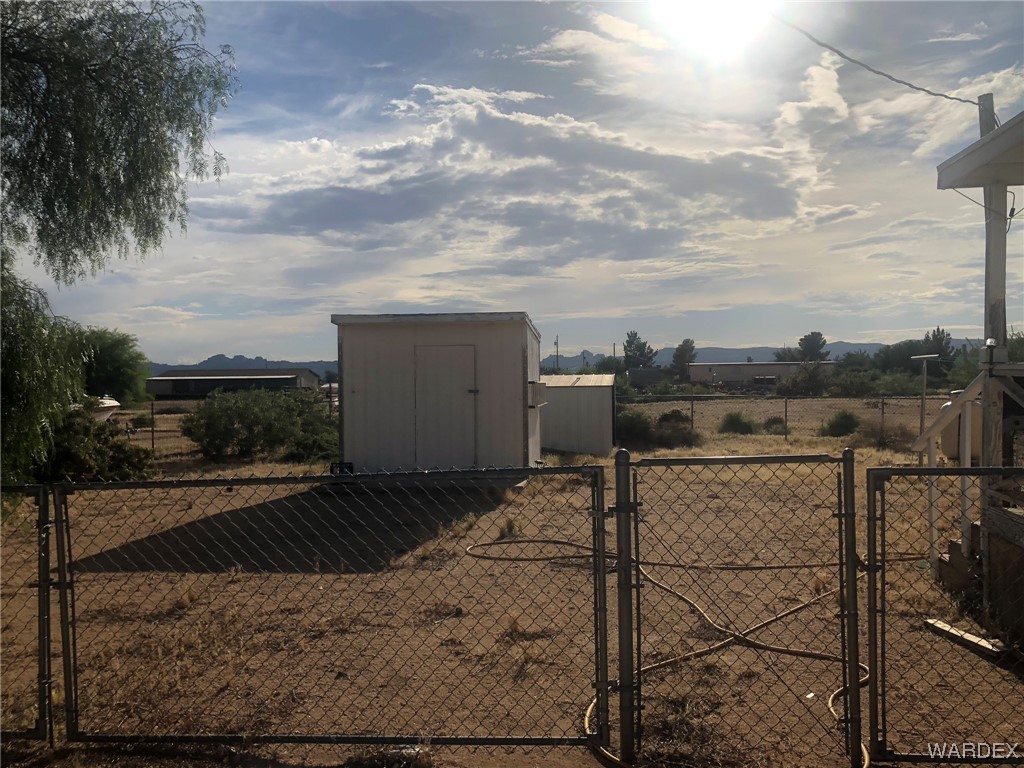 3617 Salt Road Golden Valley, AZ 86413 - Photo 13 of 22 a view of a backyard