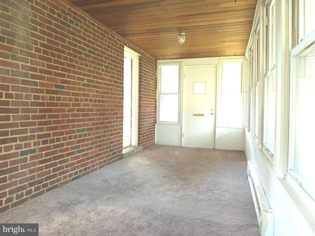 3807 Delano Street Silver Spring, MD 20902 - Photo 7 of 25 sun room / family room